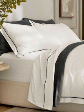 Boll & Branch White F/Q Bedding Set Bundle